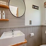 Vakantiehuis 1 Bed In Penrith Oc-96153 *